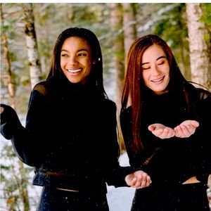 ZYIA XL Cropped Mesh Cowl Neck Pullover Sweatshirt